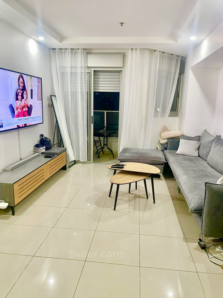 Apartamento 2 cômodos  Ashdod À beira-mar 210-IBL-2027