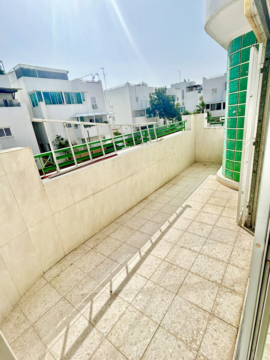 Duplex 5 cômodos  Ashdod He 210-IBL-2033