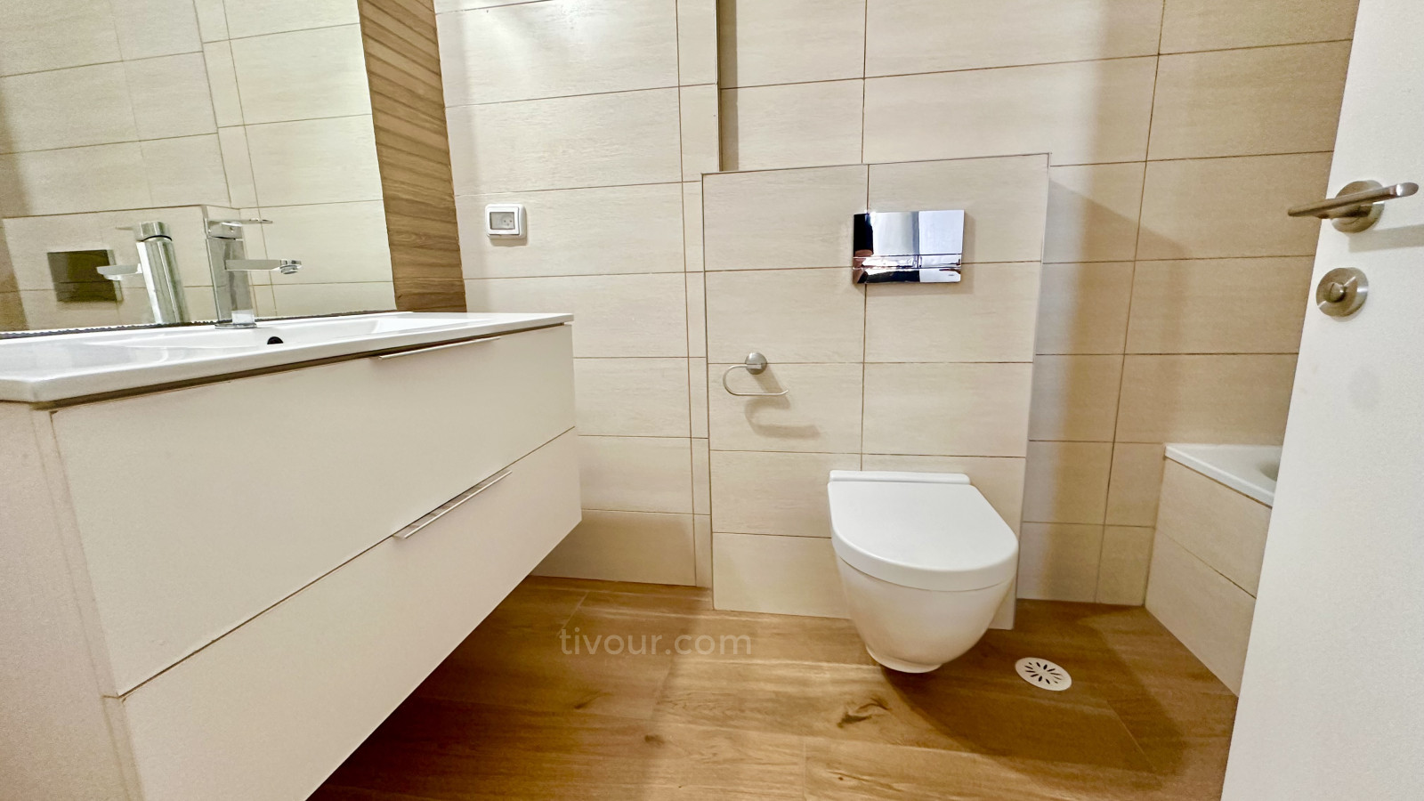 Apartamento 5 cômodos  Ashdod Youd Alef 210-IBL-2041