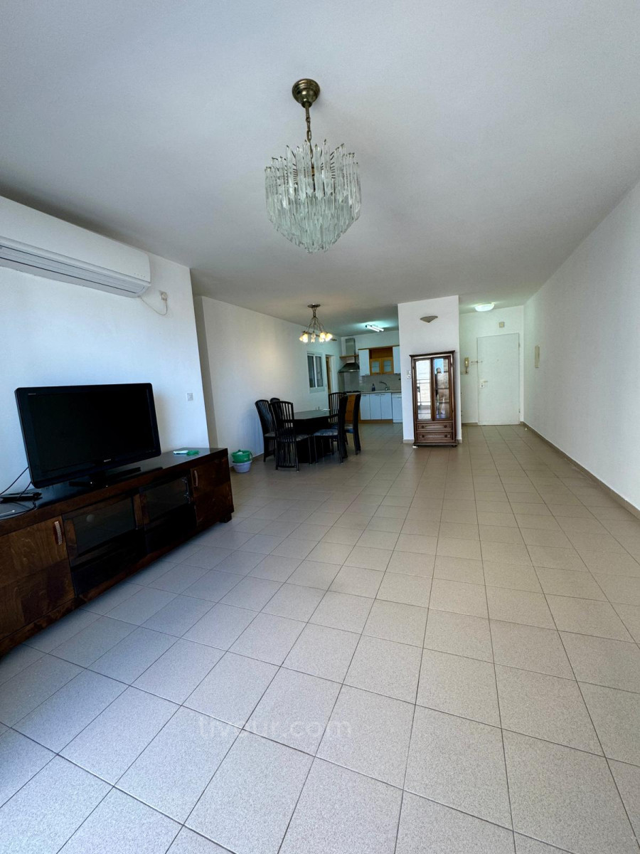 Apartamento 4 cômodos  Ashdod Dalet 210-IBL-2044