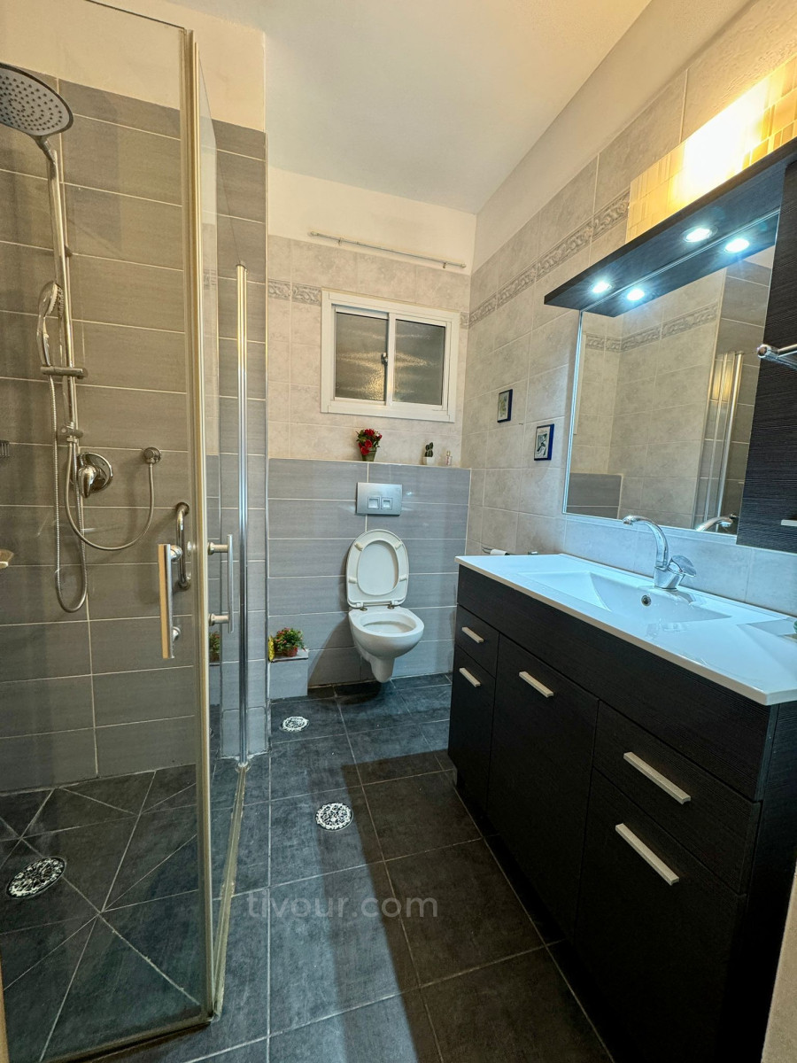 Apartamento 4 cômodos  Ashdod Dalet 210-IBL-2044