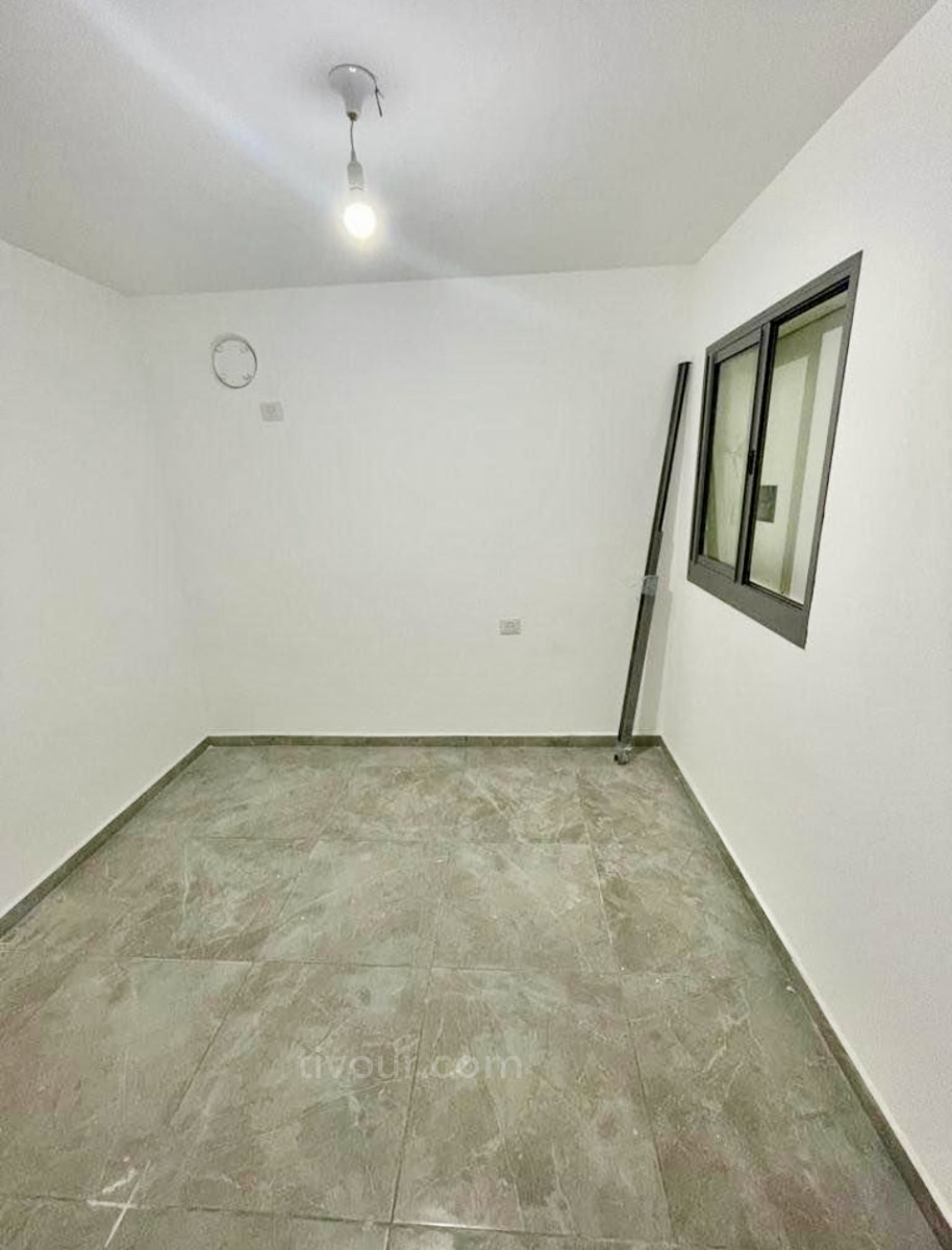 Apartamento 3.5 cômodos  Ashdod Vav 210-IBL-2050