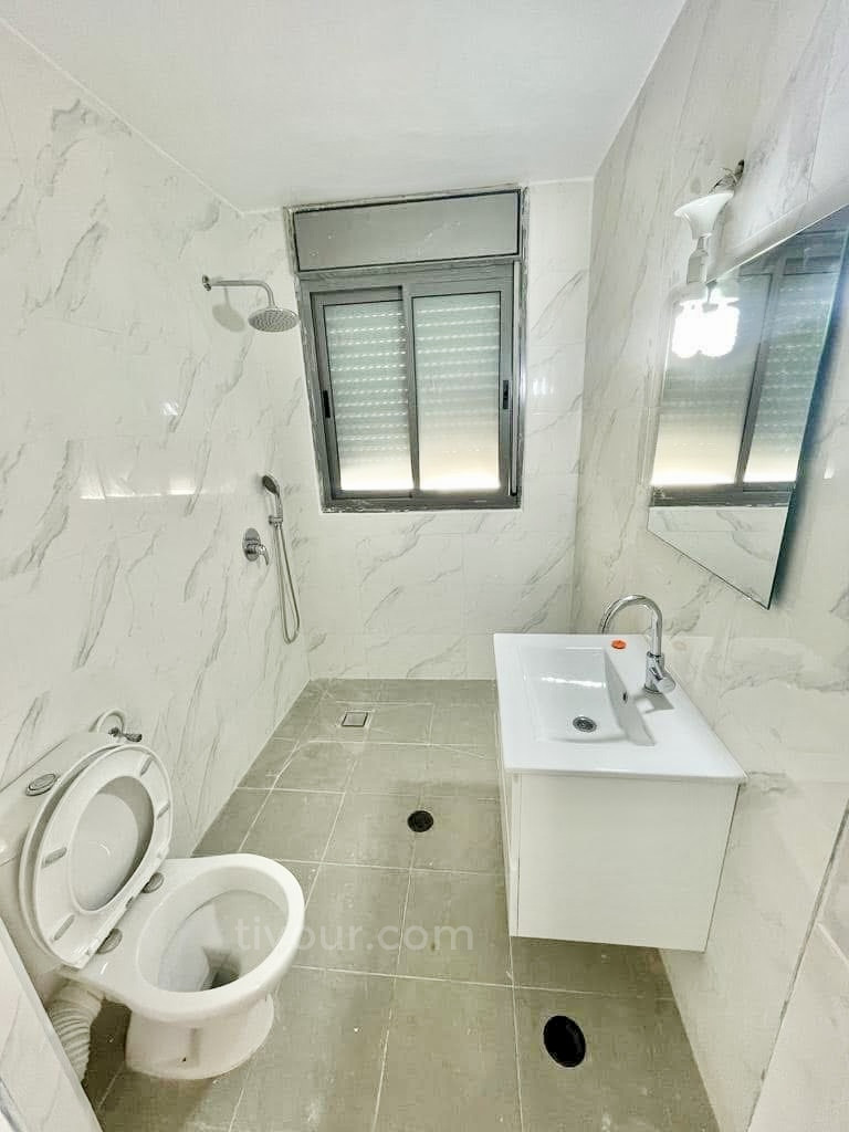 Apartamento 3.5 cômodos  Ashdod Vav 210-IBL-2050