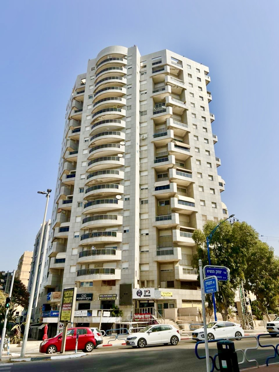 Apartamento 4.5 cômodos Ashdod Alef 210-IBL-2074