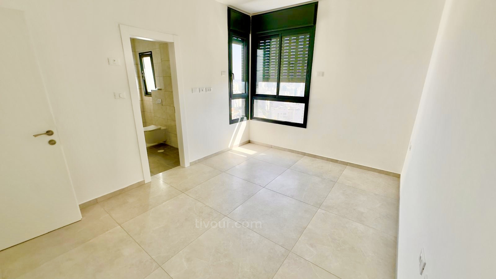 Apartamento 4 cômodos Ashdod Dalet 210-IBL-2079