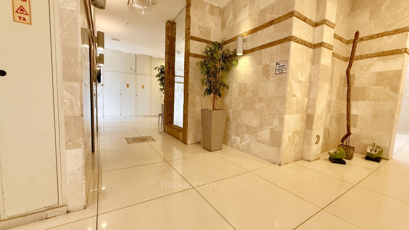 Apartamento 5 cômodos Ashdod Marina 210-IBL-2083