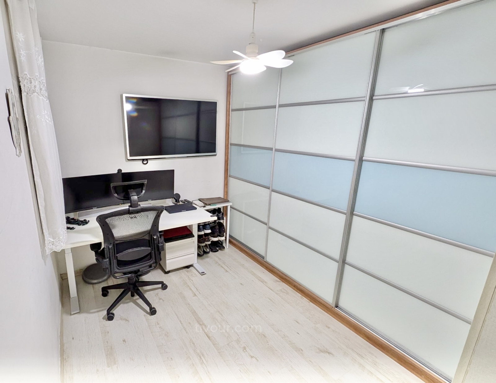 Apartamento 5 cômodos Ashdod Marina 210-IBL-2083