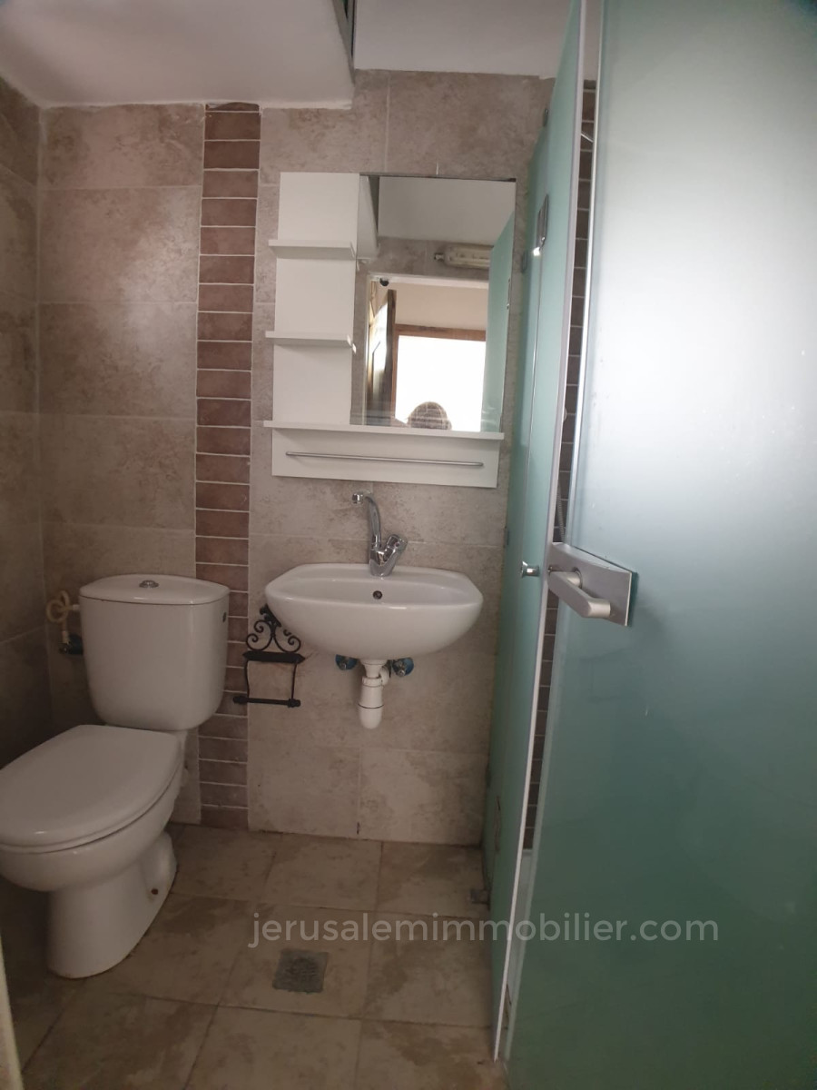 Apartamento 2 cômodos  Jerusalém Nahlaot 226-IBL-1771