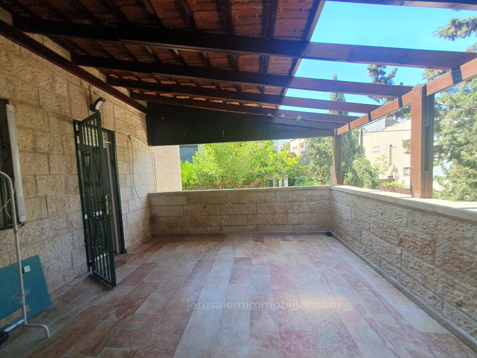 Apartamento 4 cômodos  Jerusalém Katamon hayeshana 226-IBL-1783