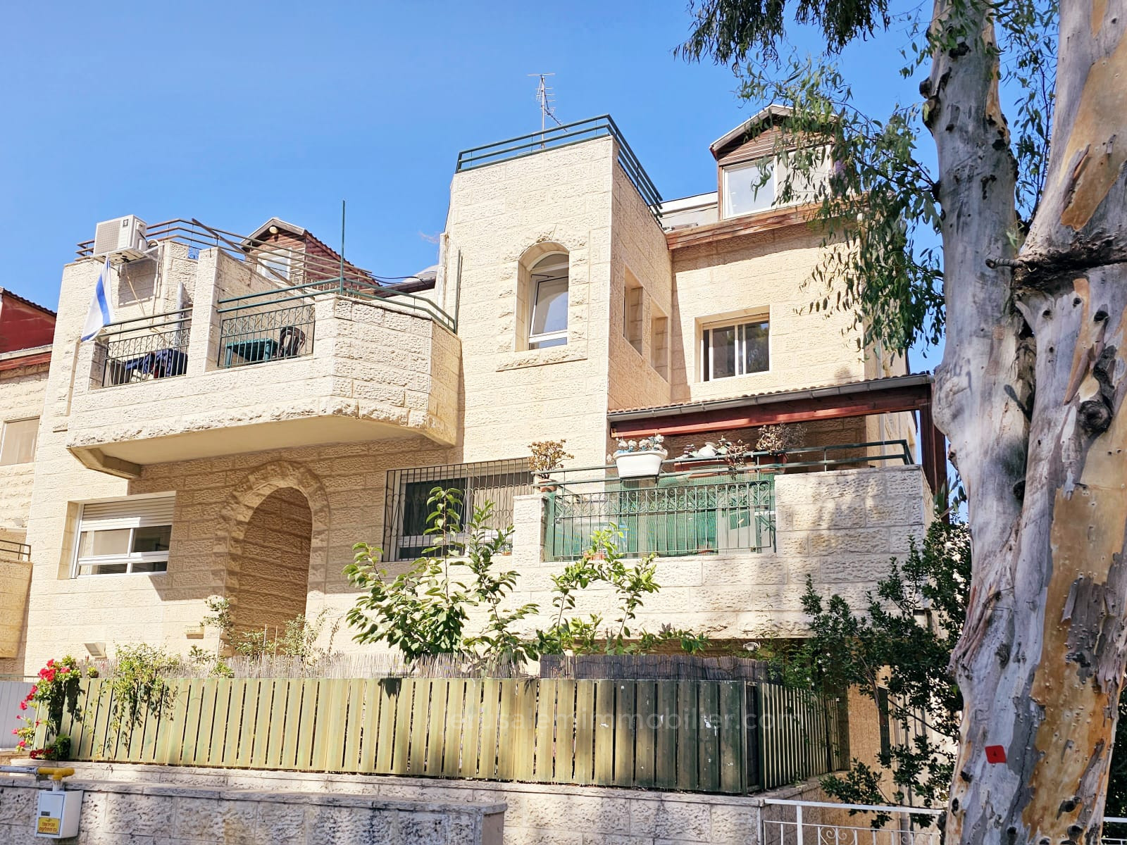 Duplex 4 cômodos  Jerusalém Baka 226-IBL-1800