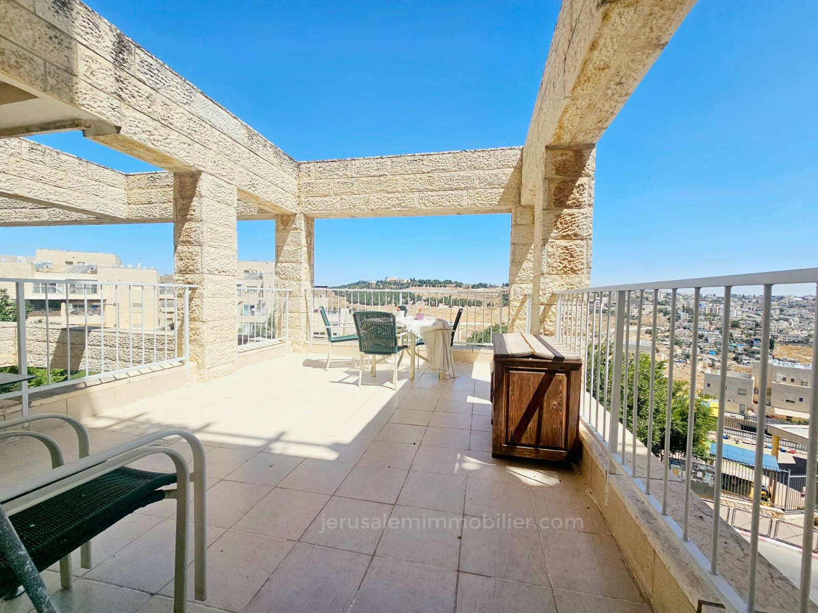 Apartamento 3 cômodos  Jerusalém Har Homa 226-IBL-1801