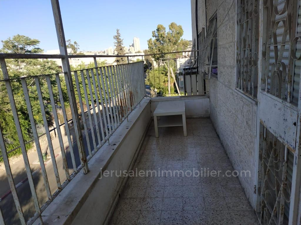 Apartamento 3 cômodos  Jerusalém Katamonim 226-IBL-1806