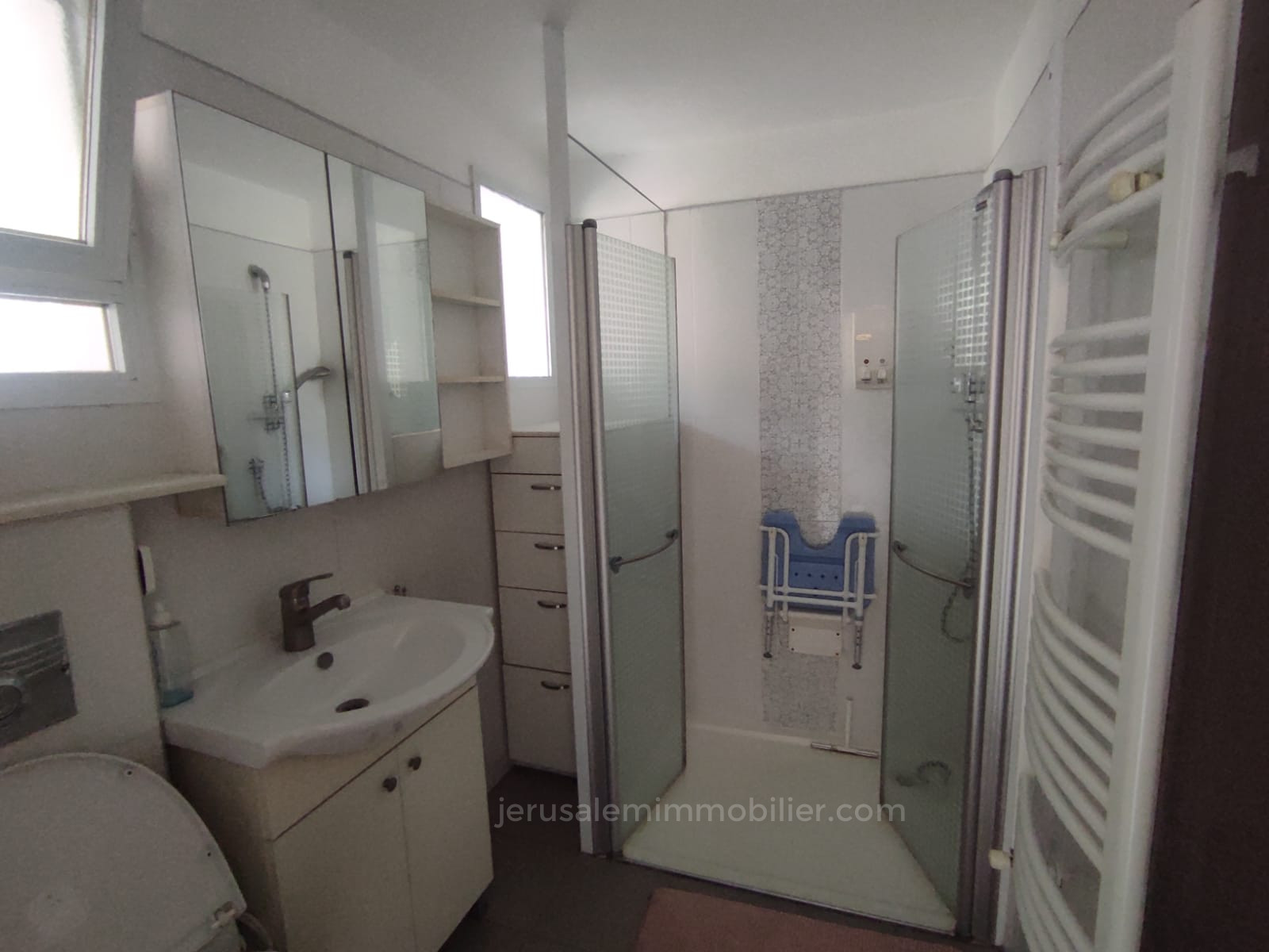 Apartamento 5 cômodos  Jerusalém Malha 226-IBL-1810