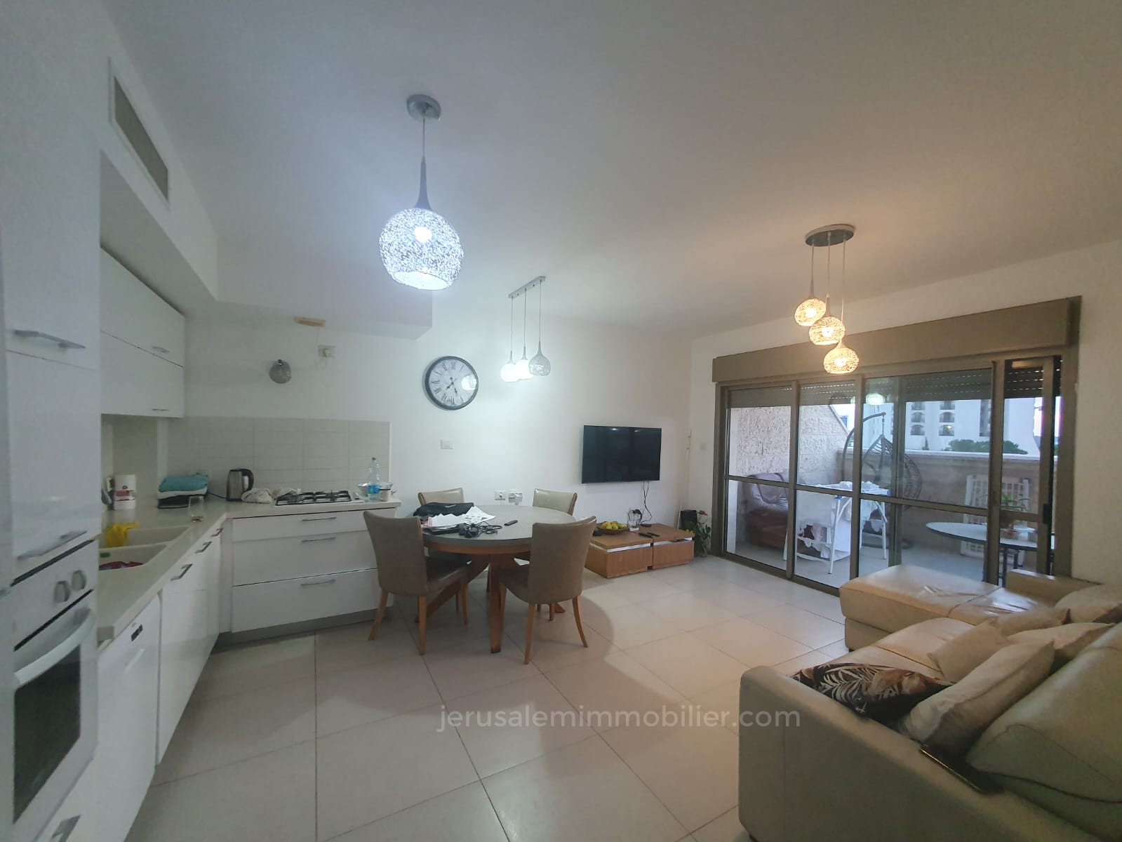 Apartamento 3 cômodos  Jerusalém Kiryat haleum 226-IBL-1811