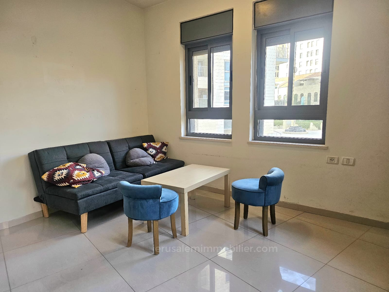 Apartamento 2 cômodos  Jerusalém Centro da cidade 226-IBL-1825