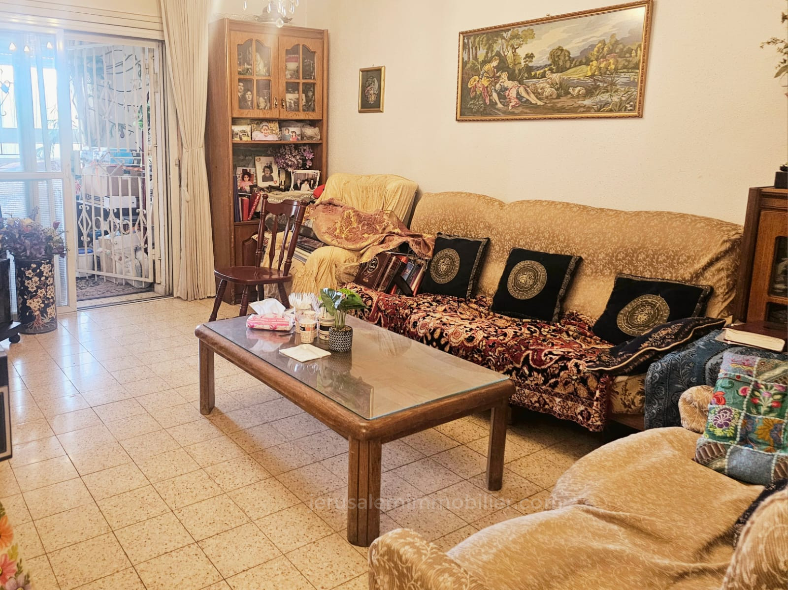 Apartamento 4 cômodos  Jerusalém Katamonim 226-IBL-1832