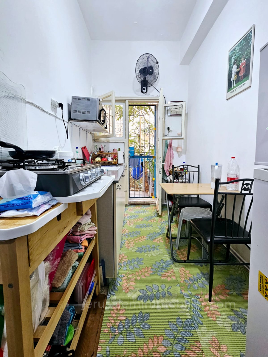 Apartamento 2 cômodos  Jerusalém Centro da cidade 226-IBL-1863