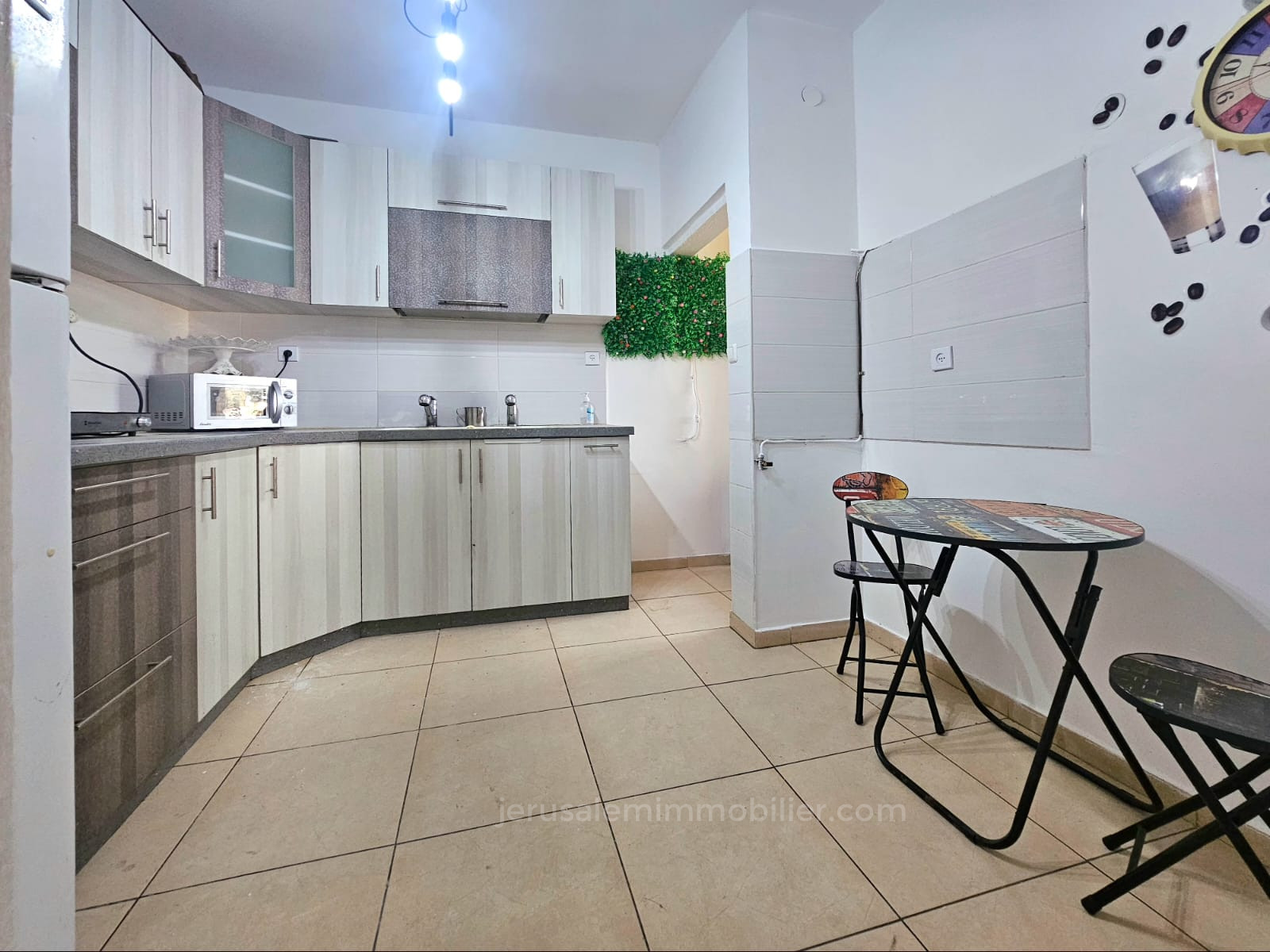 Apartamento 3 cômodos  Jerusalém Baka 226-IBL-1867