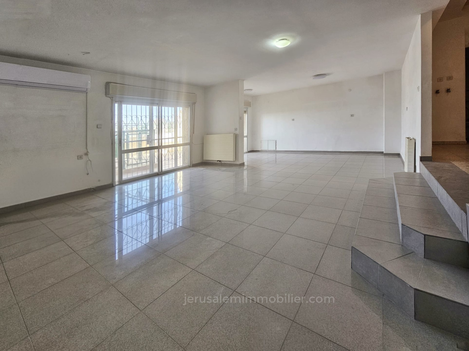 Duplex 5 cômodos Jerusalém Ramat Sharet 226-IBL-1907