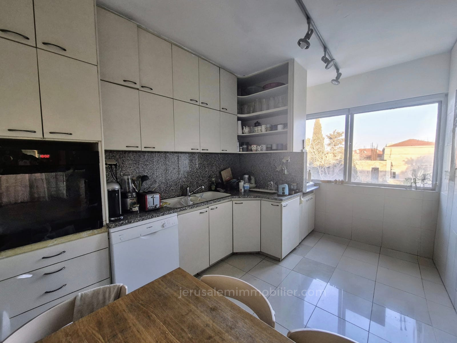 Apartamento 4.5 cômodos Jerusalém Katamon hayeshana 226-IBL-1914