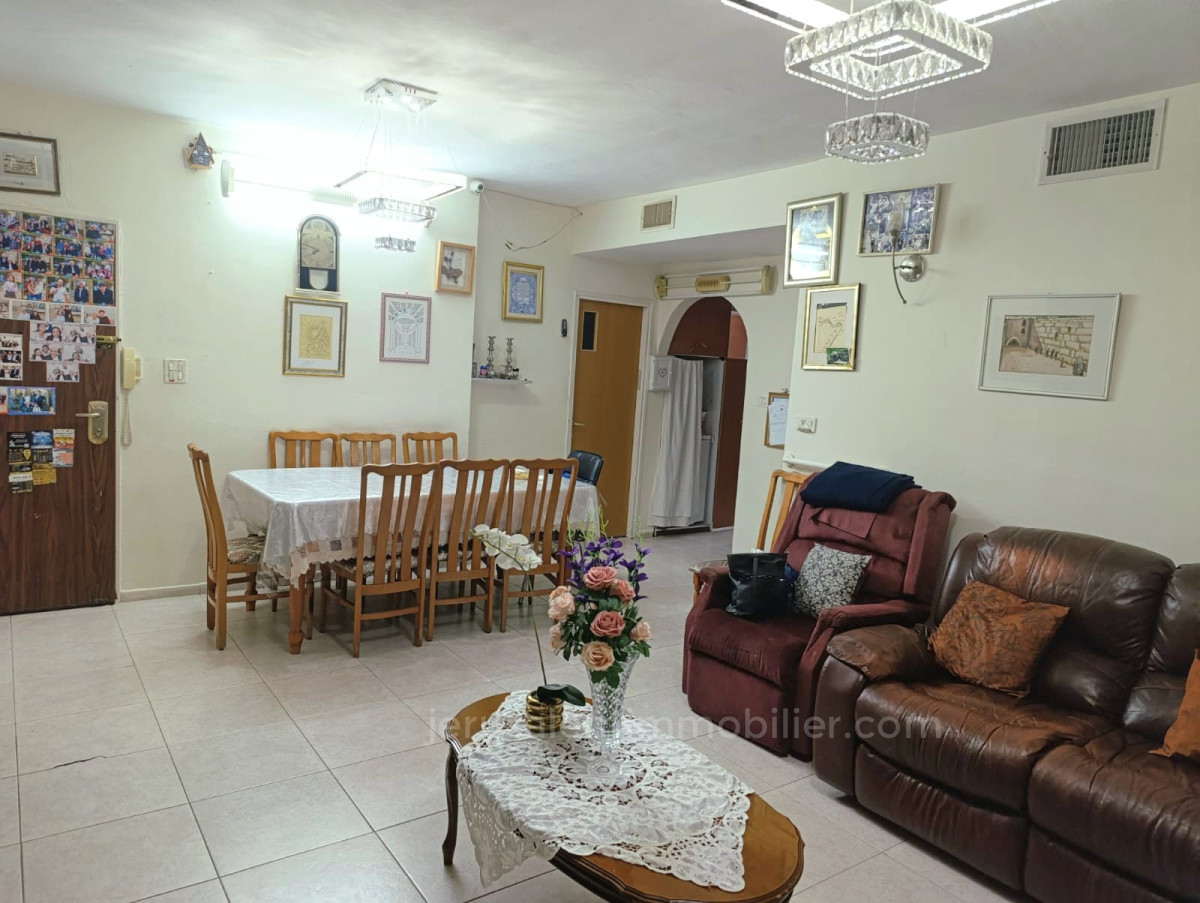Apartamento 5 cômodos Jerusalém Makor Barouh 226-IBL-1915