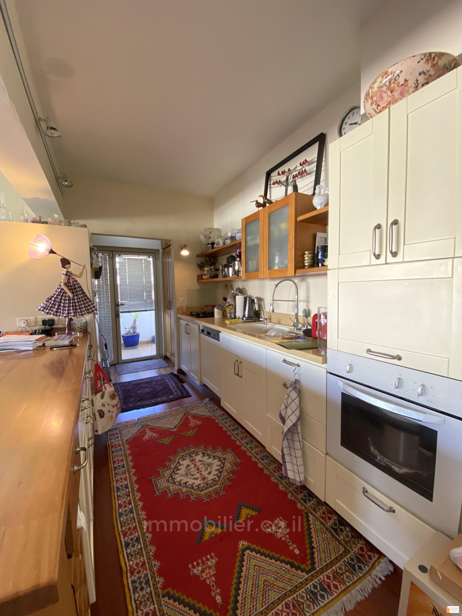 Apartamento 3.5 cômodos  Tel Aviv Lev Tel-Aviv 232-IBL-3610