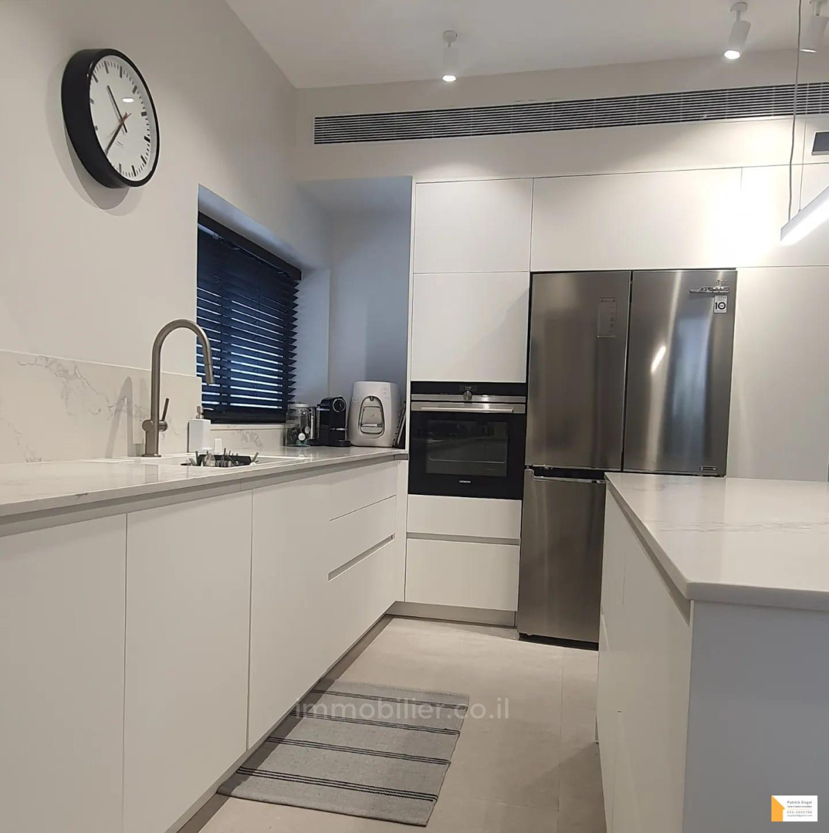 Apartamento 3.5 cômodos  Tel Aviv Bazel 232-IBL-3673