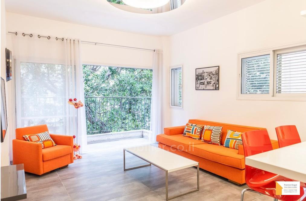 Apartamento 2 cômodos  Tel Aviv Dizengof 232-IBL-3679