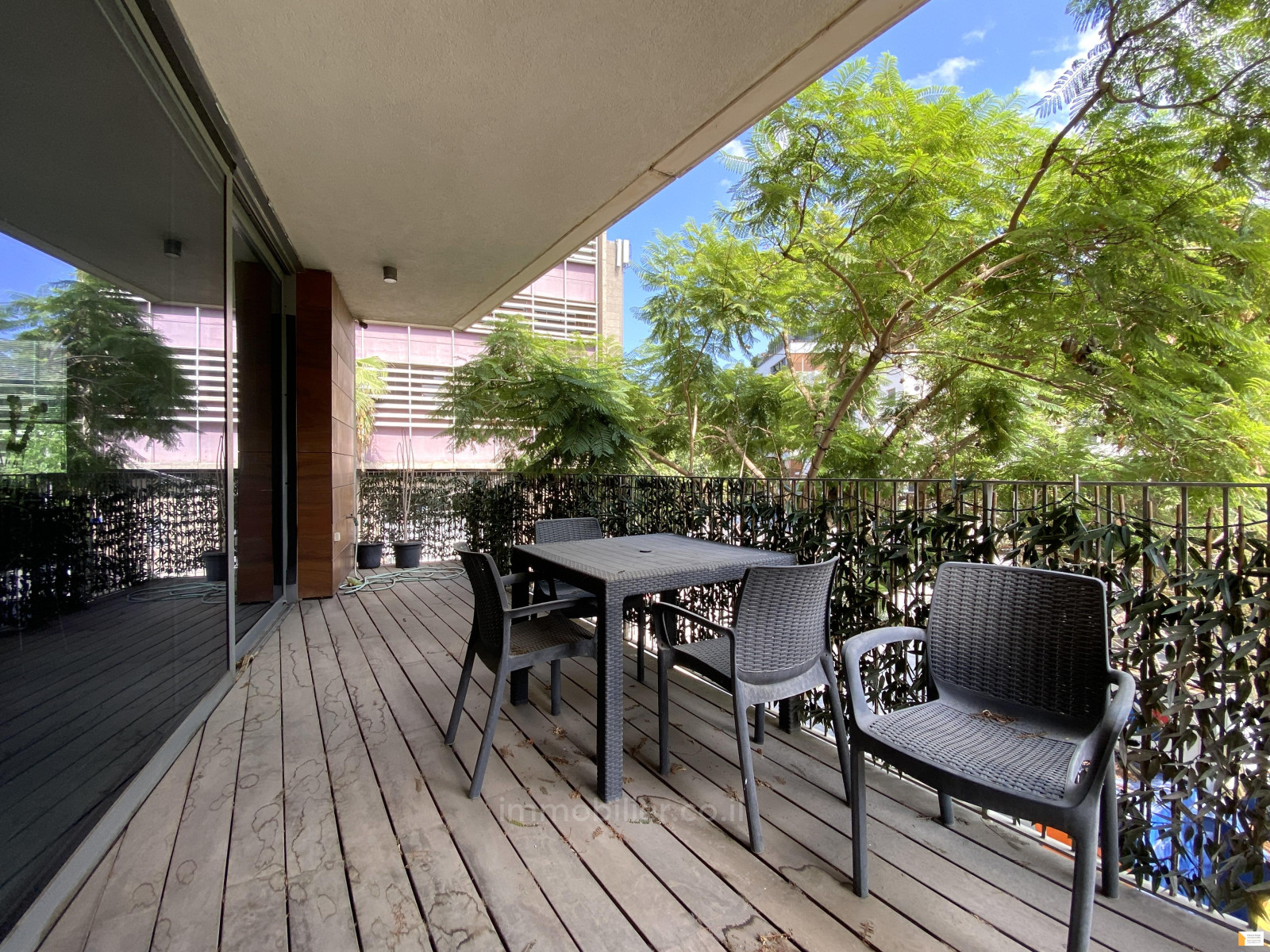 Apartamento 4 cômodos Tel Aviv Levontin 232-IBL-3806