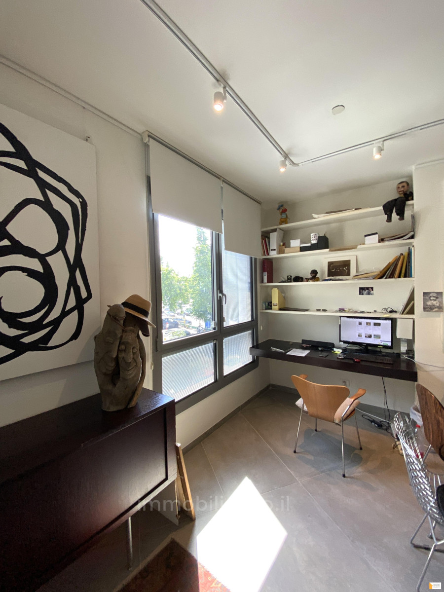 Apartamento 4 cômodos Tel Aviv Levontin 232-IBL-3806