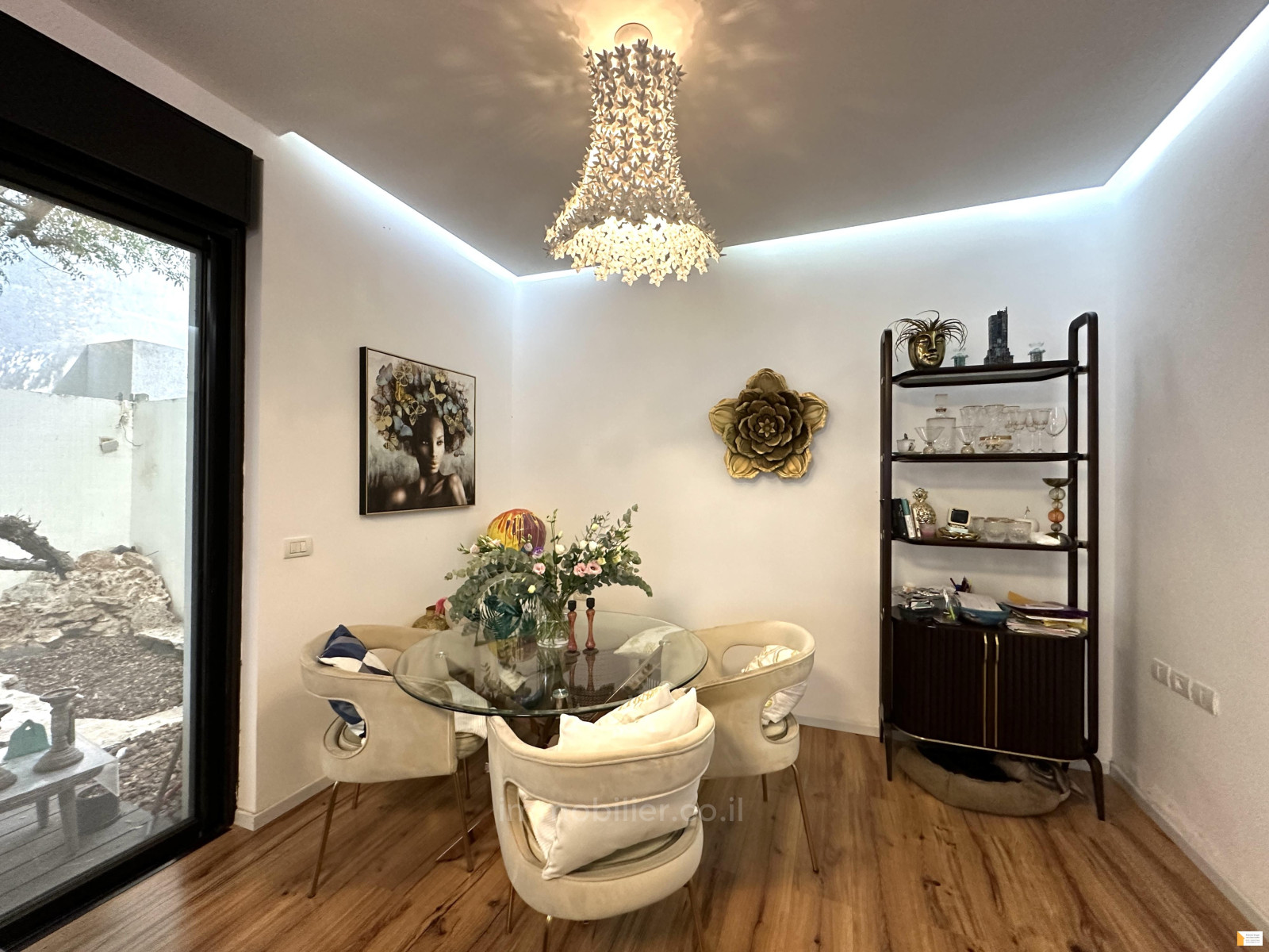 Apartamento garden 4 cômodos  Tel Aviv Lev Tel-Aviv 232-IBL-3820