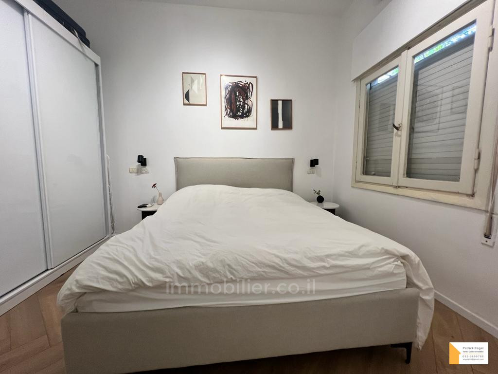 Apartamento 3 cômodos  Tel Aviv Região marítima 232-IBL-3841