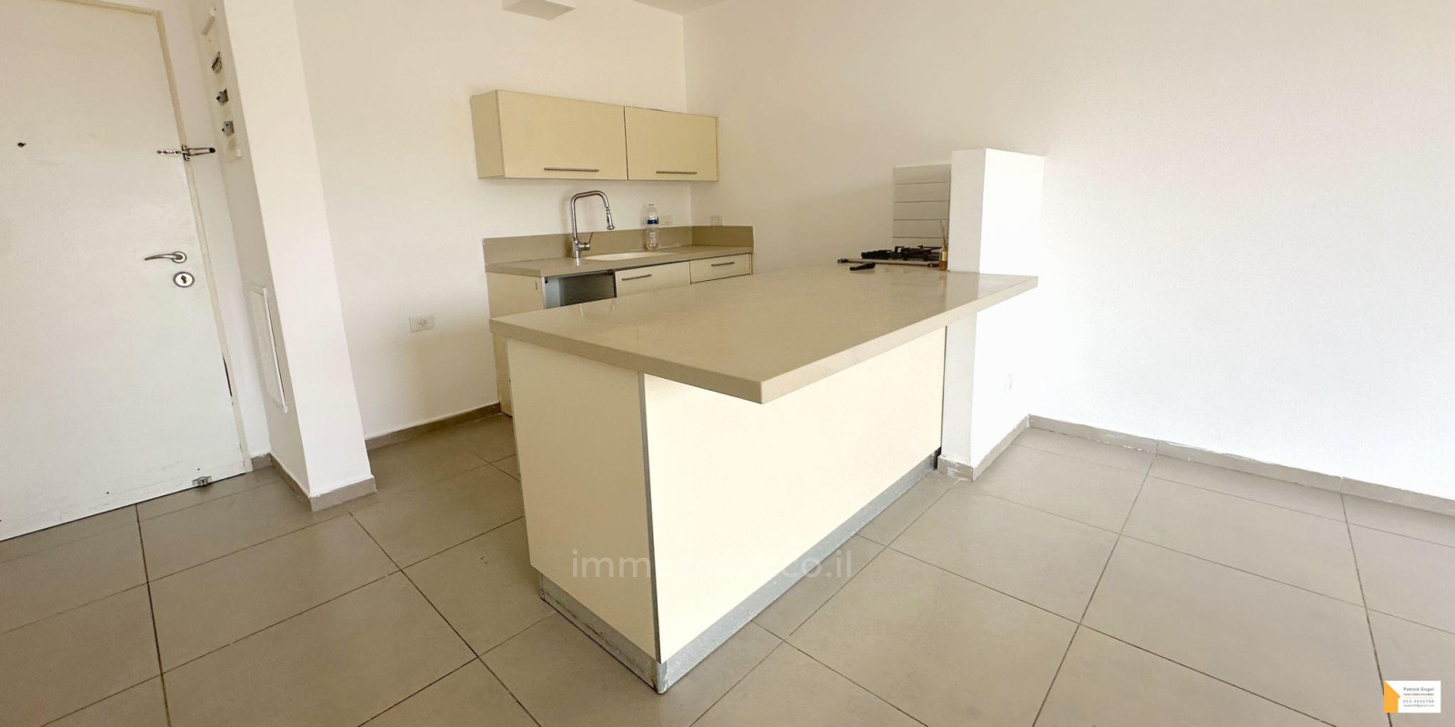 Apartamento 2 cômodos  Tel Aviv Florentine 232-IBL-3881