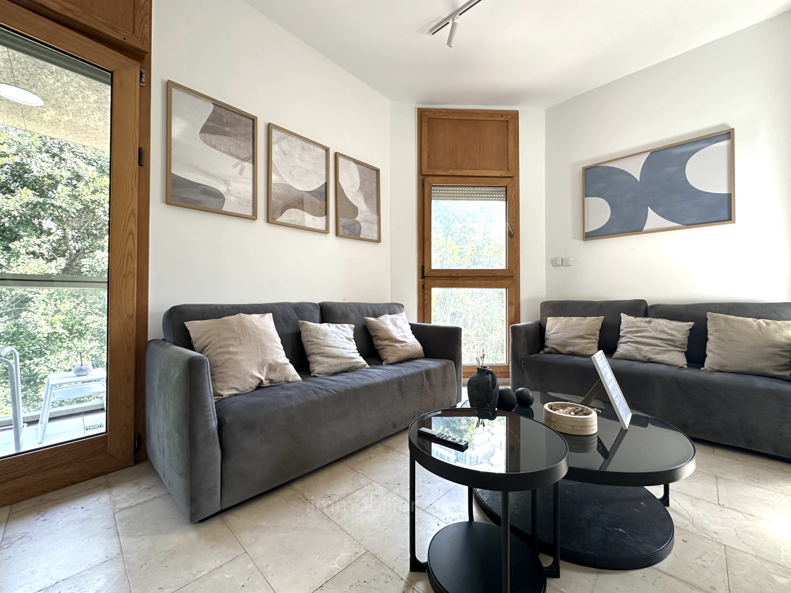 Apartamento 4 cômodos Tel Aviv Região marítima 232-IBL-3897