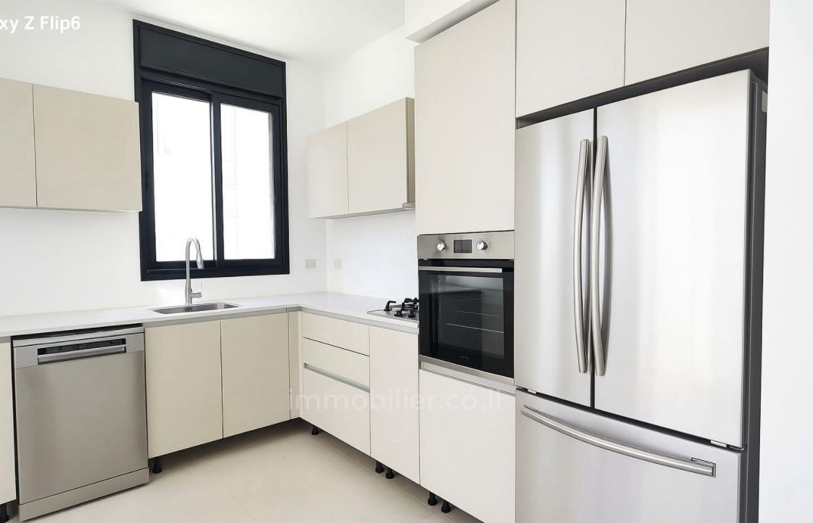 Apartamento 4 cômodos Tel Aviv Bavli 232-IBL-3946