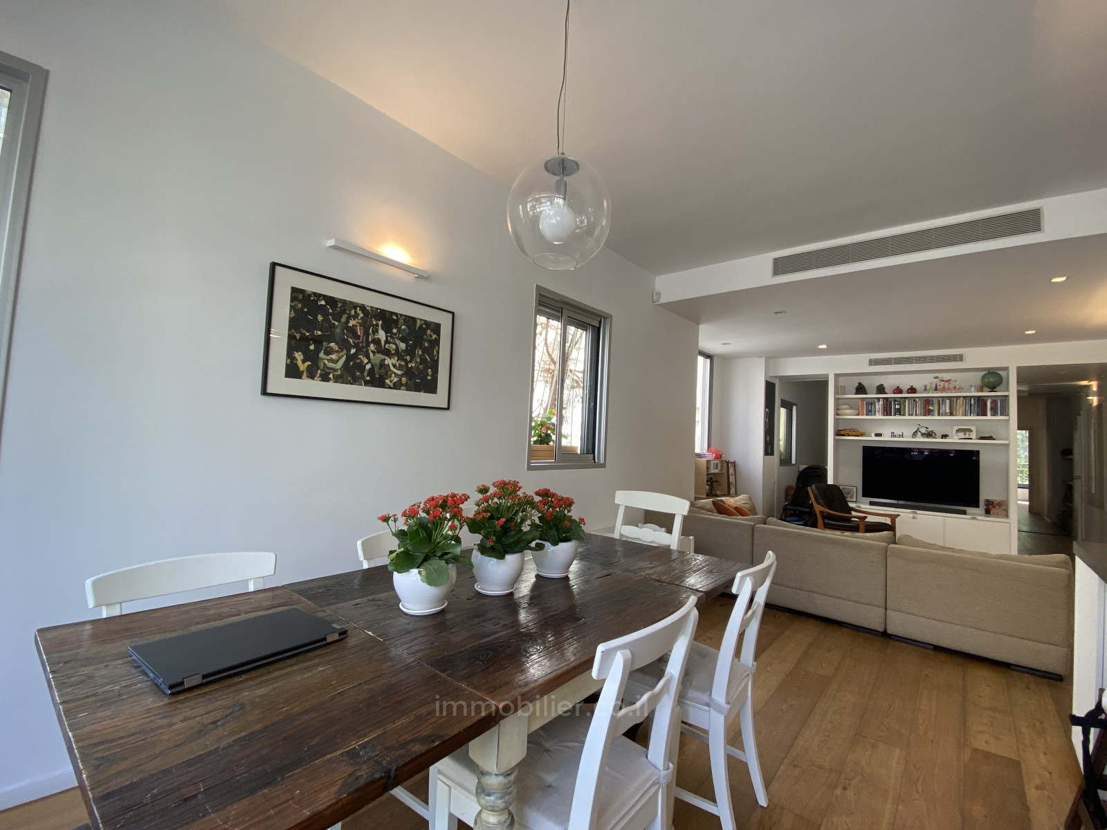 Casarão 4 cômodos Tel Aviv Região marítima 232-IBL-3949