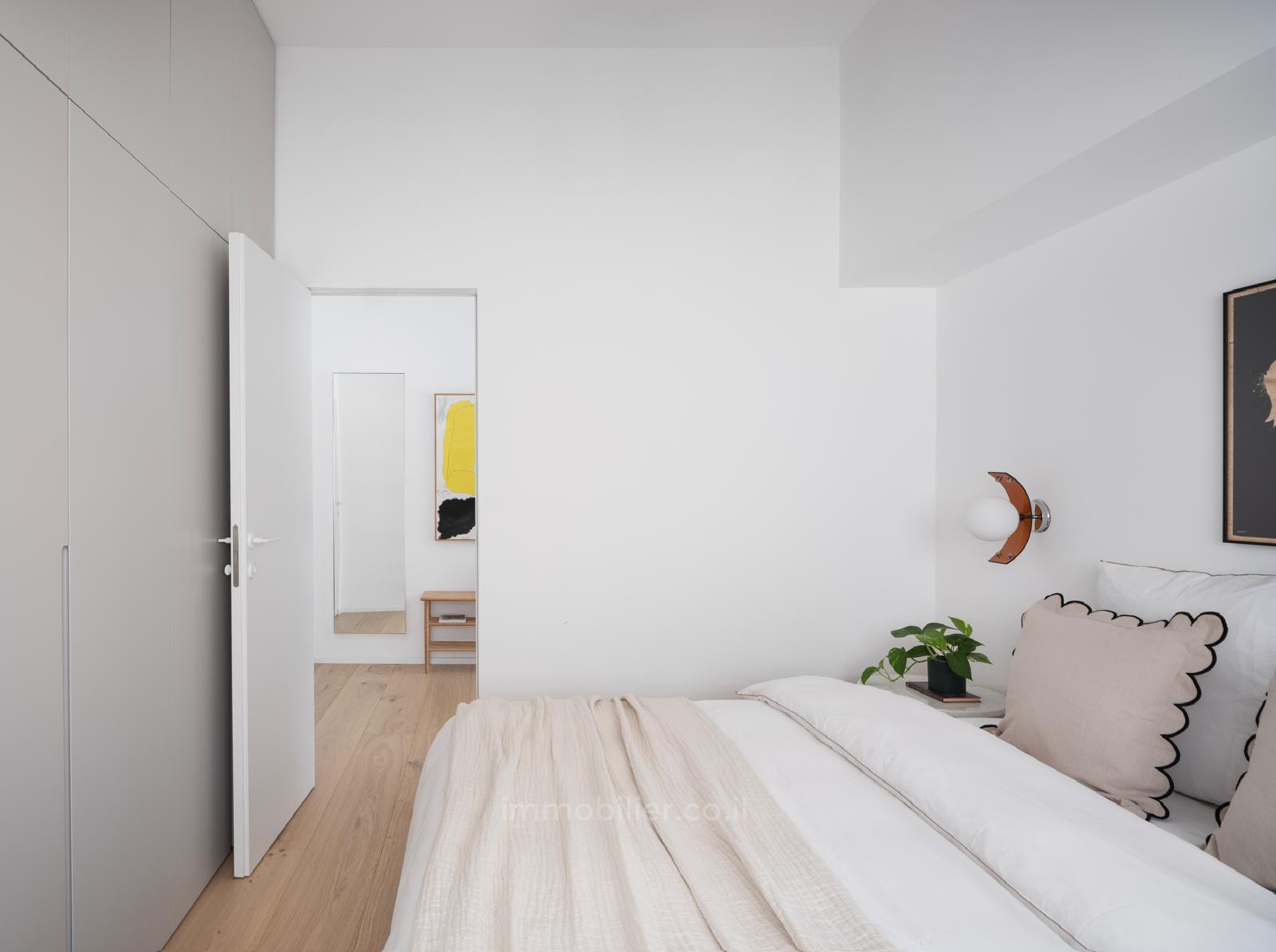 Apartamento 3 cômodos Tel Aviv Região marítima 232-IBL-3961