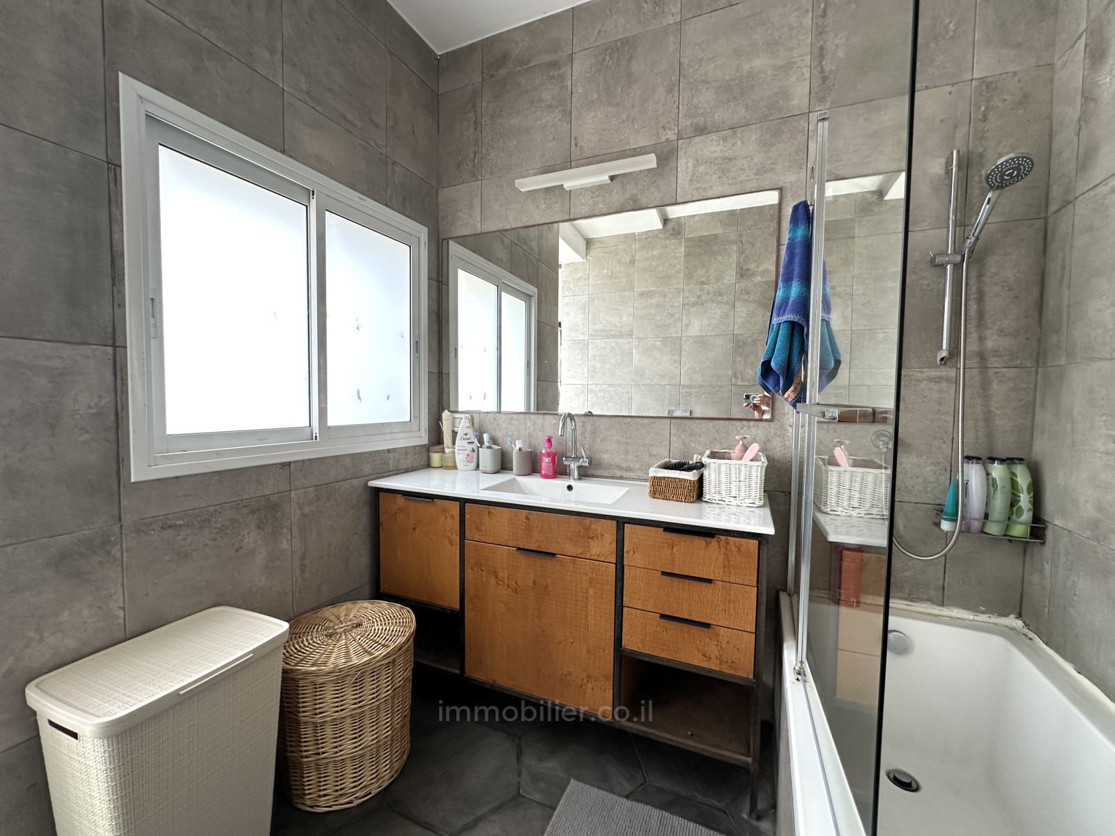 Casarão 4 cômodos Tel Aviv Bazel 232-IBL-3962