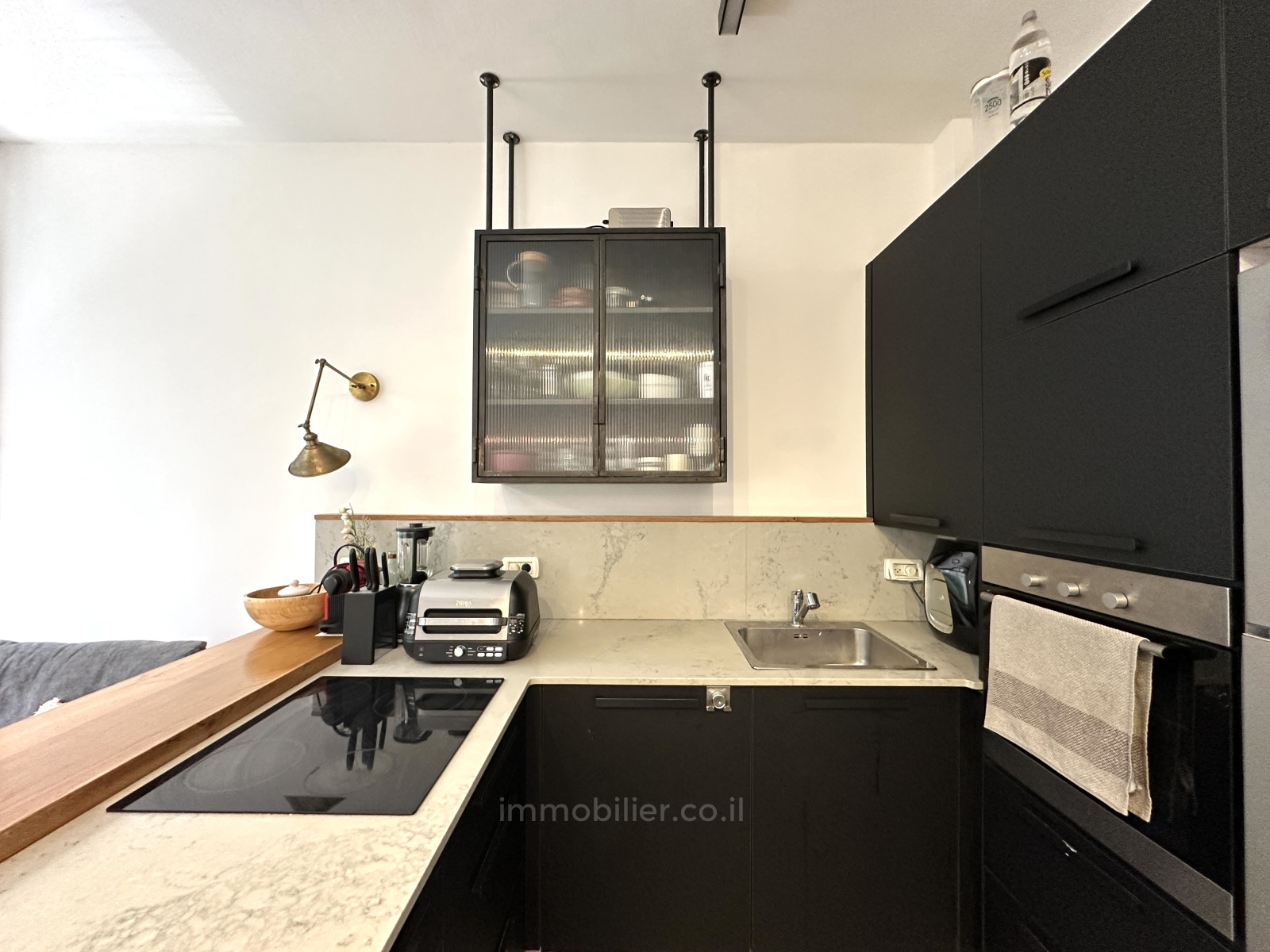 Casarão 4 cômodos Tel Aviv Bazel 232-IBL-3962