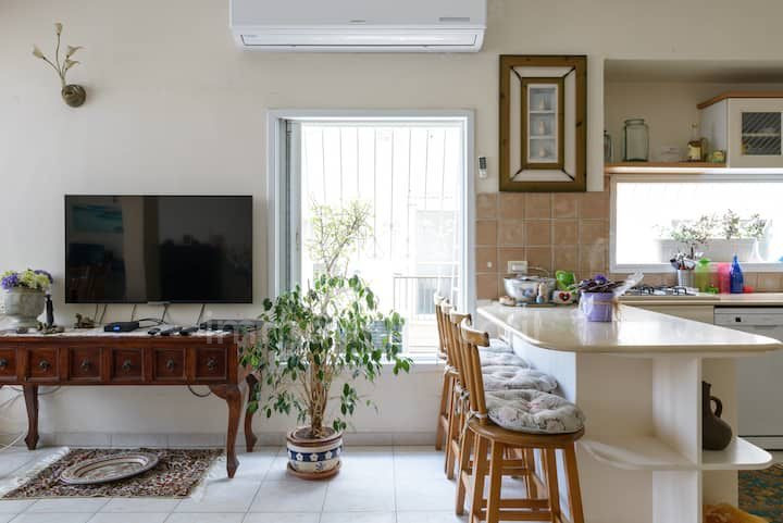 Apartamento 5 cômodos Tel Aviv Sokolov 232-IBL-3991