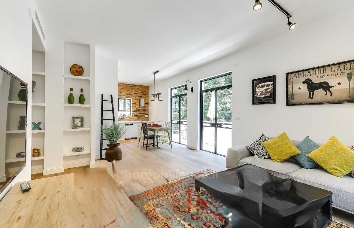 Apartamento 3 cômodos Tel Aviv Região marítima 232-IBL-3993