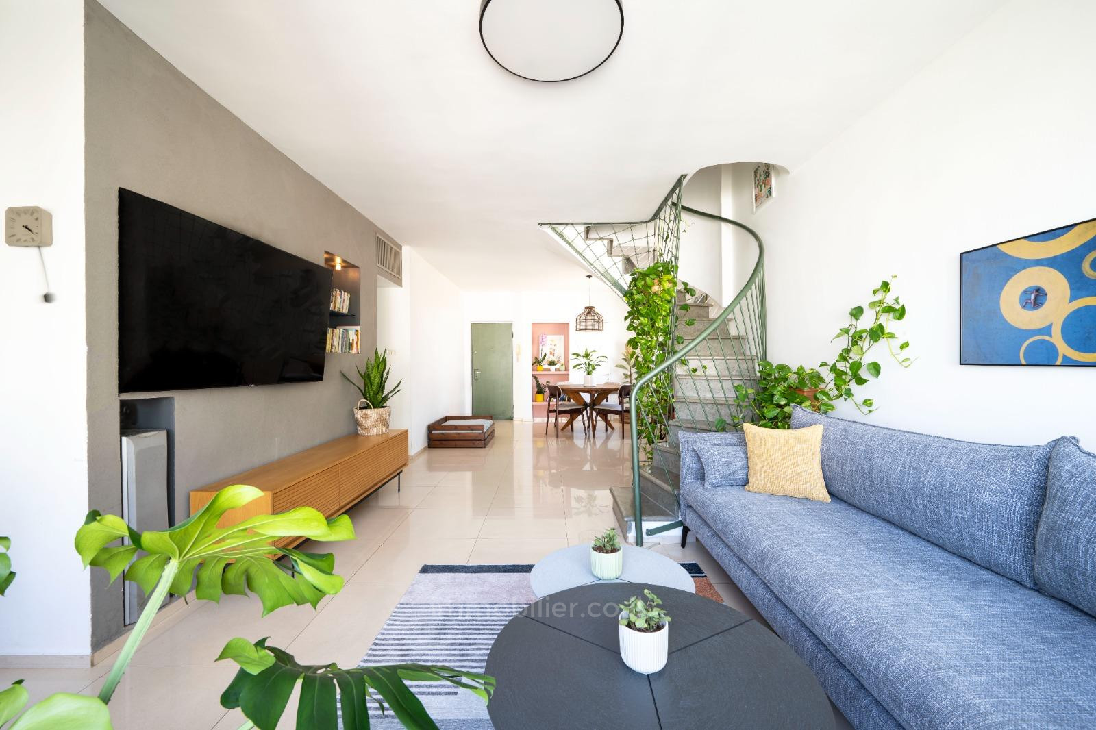 Duplex 3 cômodos Tel Aviv tel aviv 232-IBL-4003