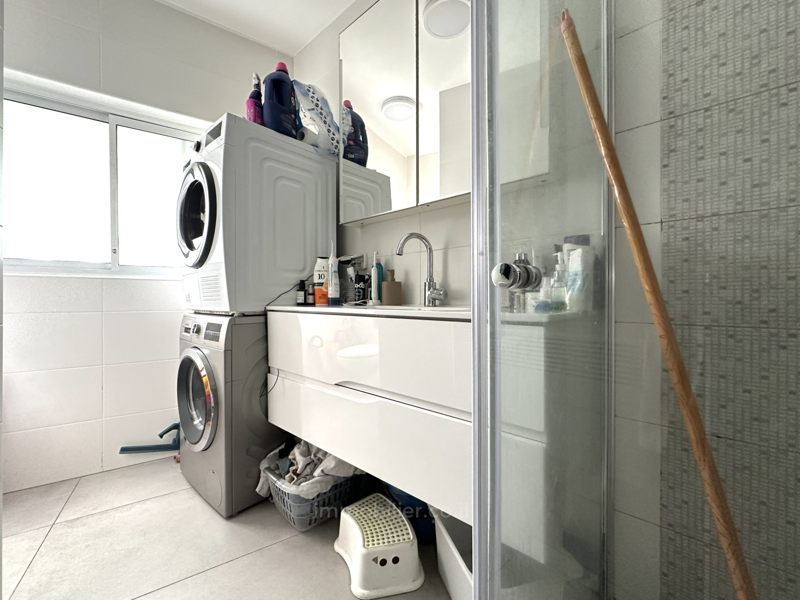 Apartamento 3 cômodos Tel Aviv Região marítima 232-IBL-4013