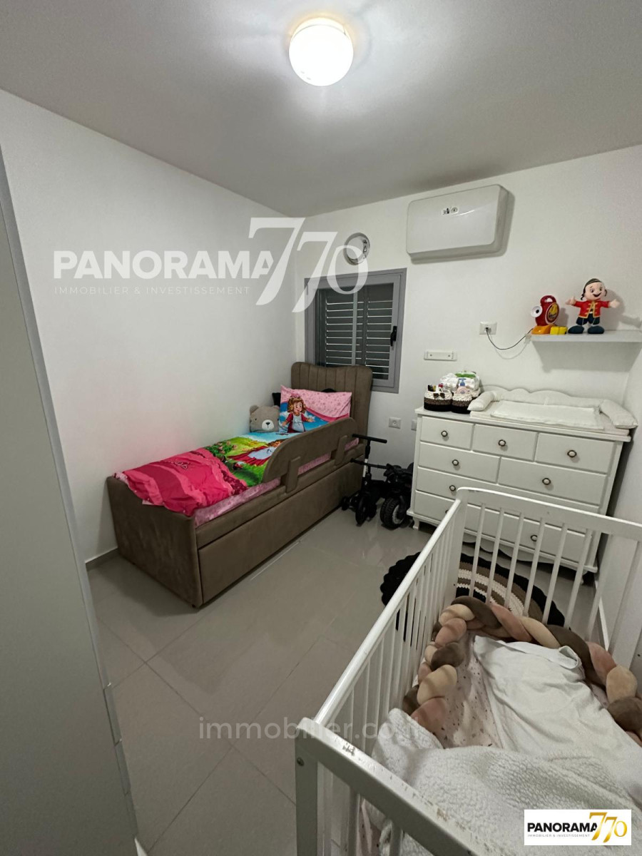 Apartamento 4 cômodos  Ascalão Agamim 233-IBL-1371