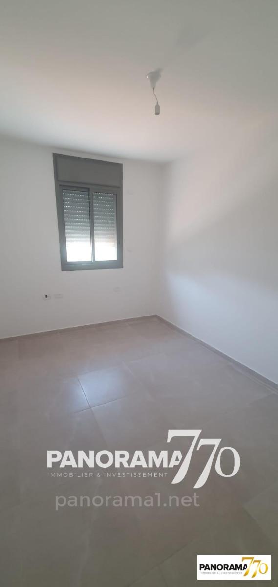 Apartamento 4 cômodos  Ascalão Agamim 233-IBL-1422