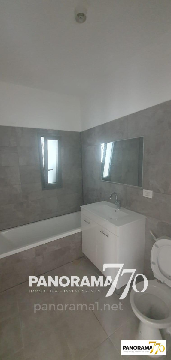 Apartamento 4 cômodos  Ascalão Agamim 233-IBL-1422