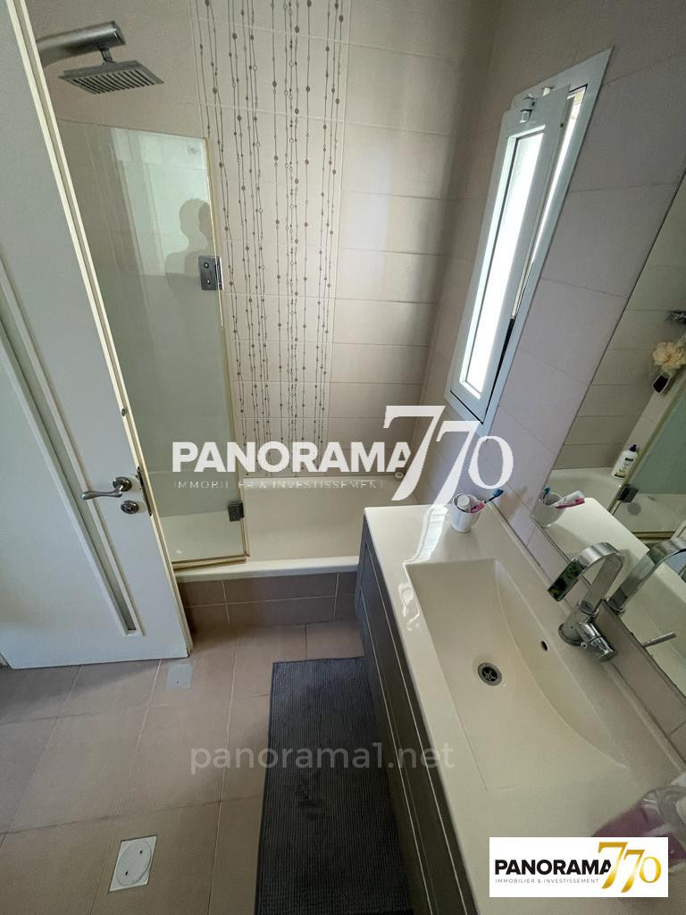 Apartamento 5 cômodos  Ascalão Barnea 233-IBL-1460