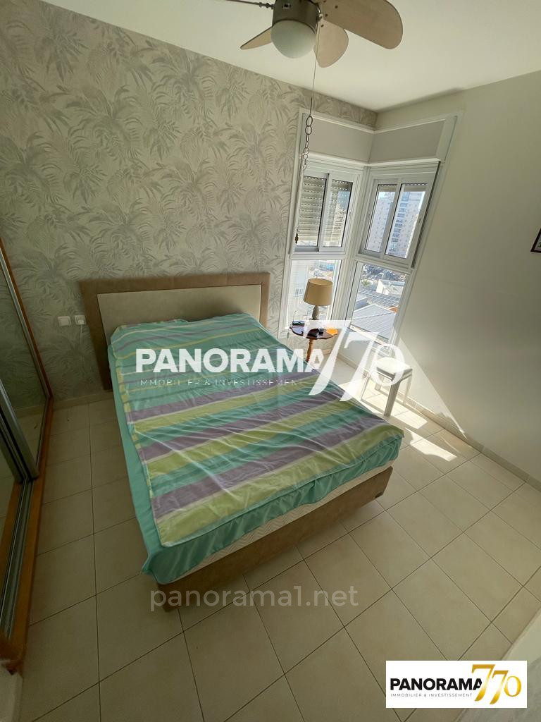 Apartamento 5 cômodos  Ascalão Barnea 233-IBL-1460