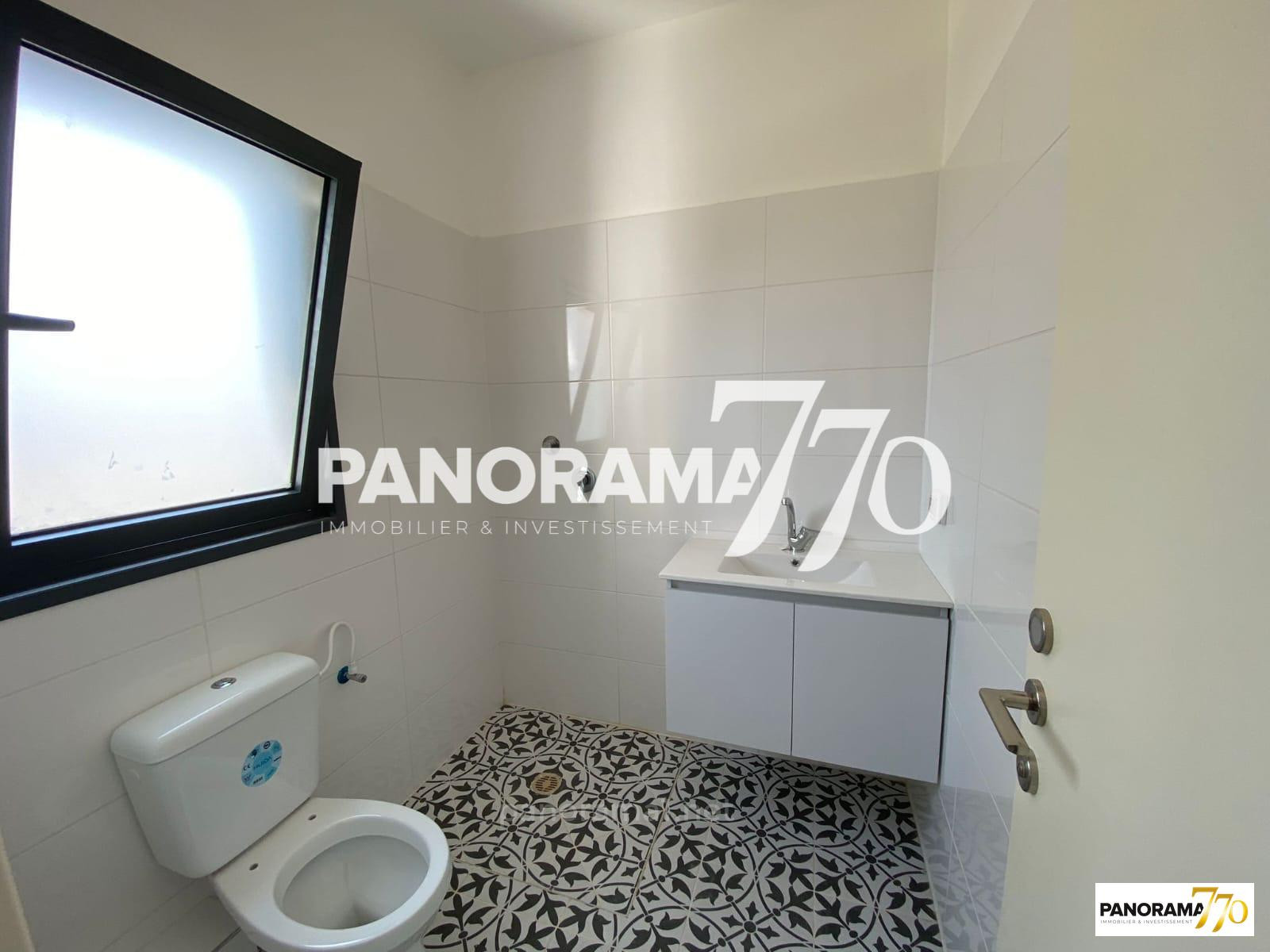 Apartamento 4 cômodos  Ascalão Barnea 233-IBL-1468