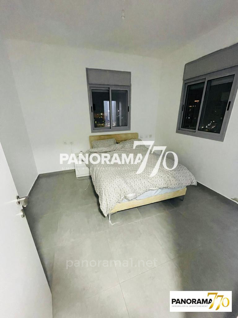 Apartamento 4 cômodos  Ascalão Barnea 233-IBL-1477